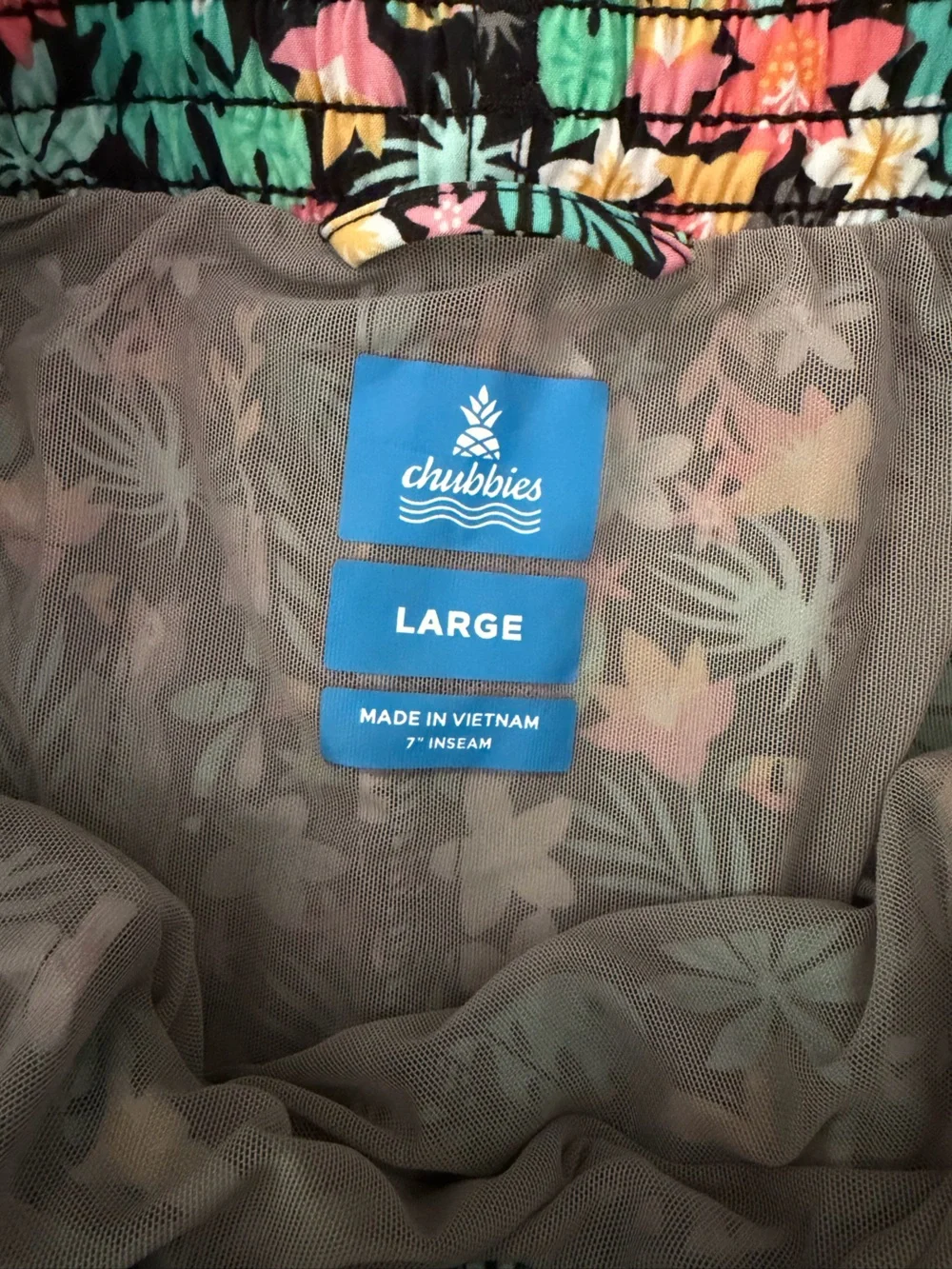 Chubbies Bloomerang 7” Inseam Black Tropical Floral Drawstring  Size L
